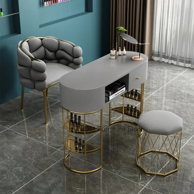 Tafels Nagel Bureau Stofzuiger - Coffee Equipment Tech recensie en prijs